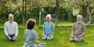 Grandparents and Yoga – Model Positive Physical Behavior